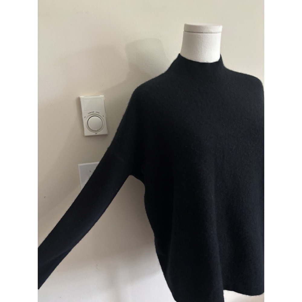 J Jill Large Petite 100% Cashmere Sweater Minimalist Chic Luxury - Picture 2 of 6